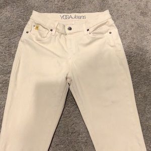 Yoga Jeans size 28, cream